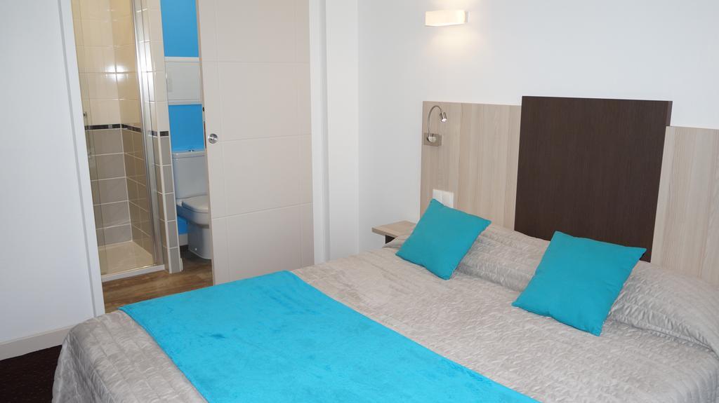 Hotel Robinson Auch Εξωτερικό φωτογραφία