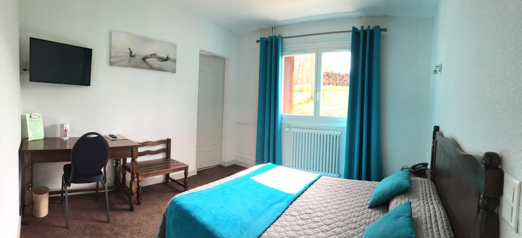 Hotel Robinson Auch Εξωτερικό φωτογραφία