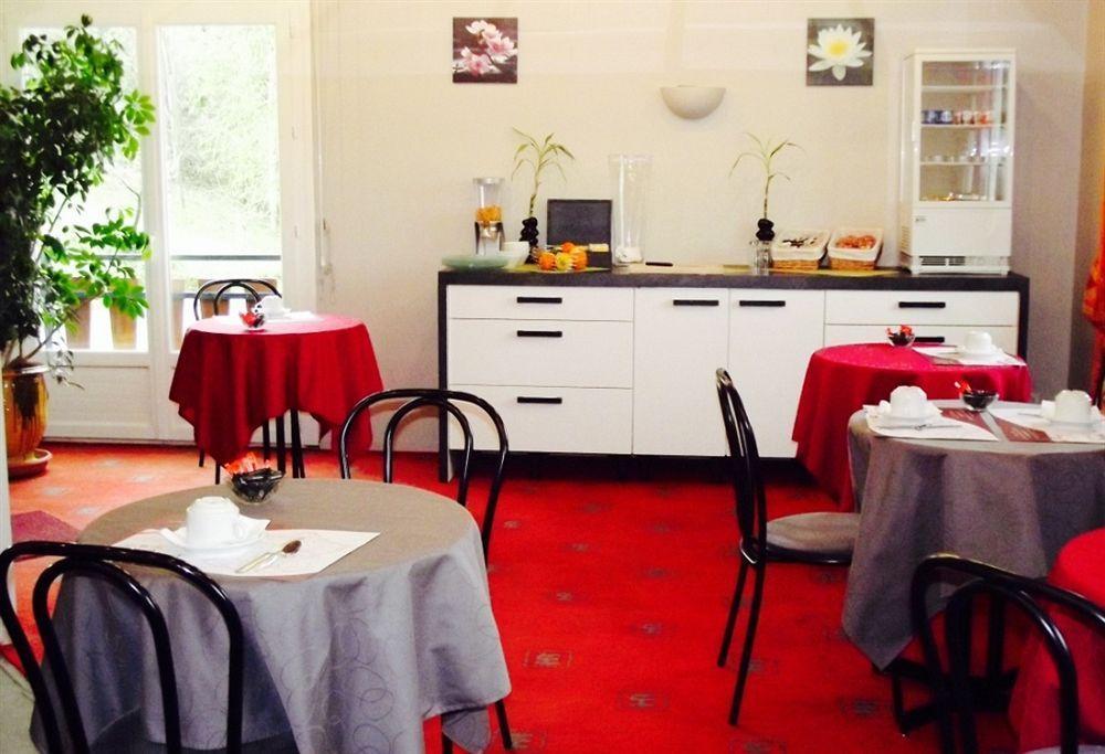 Hotel Robinson Auch Εξωτερικό φωτογραφία